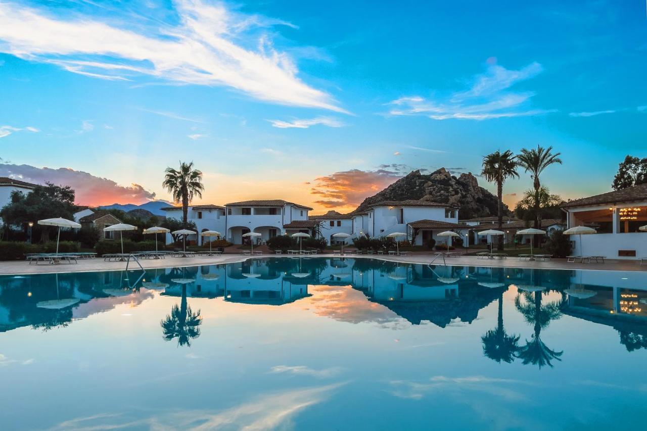Marina Torre Navarrese Resort Santa Maria Navarrese Eksteriør billede