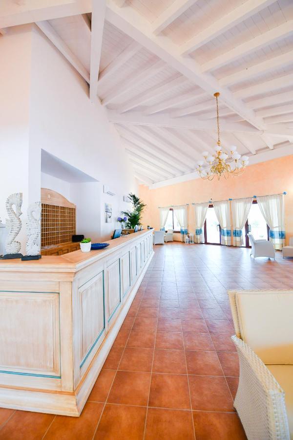 Marina Torre Navarrese Resort Santa Maria Navarrese Eksteriør billede