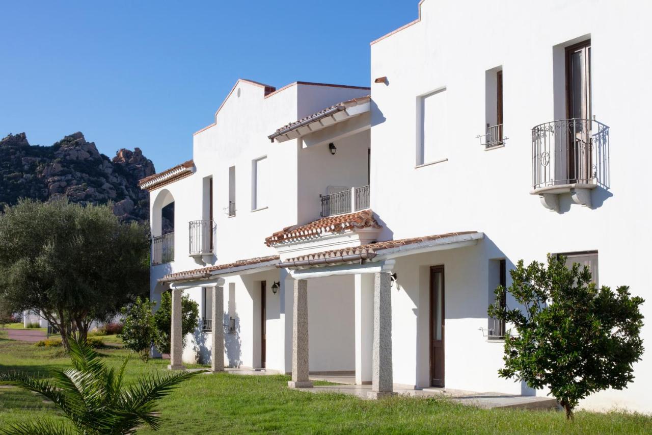 Marina Torre Navarrese Resort Santa Maria Navarrese Eksteriør billede