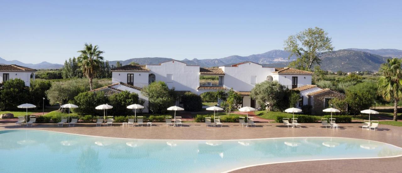 Marina Torre Navarrese Resort Santa Maria Navarrese Eksteriør billede